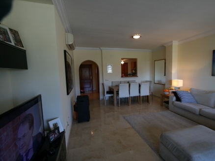 Apartment with 2 bedroom in town 215644