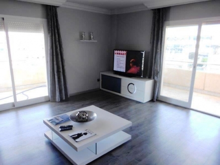 Puerto Banus property: Apartment for sale in Puerto Banus, Spain 215645