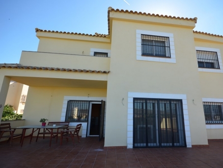 Alhaurin De La Torre property: Alhaurin De La Torre Villa 215654