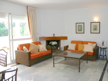 Calahonda property: Apartment with 2 bedroom in Calahonda 215670