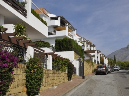 Apartment for sale in town 215675