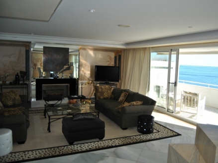 Marbella property: Apartment for sale in Marbella, Malaga 215684