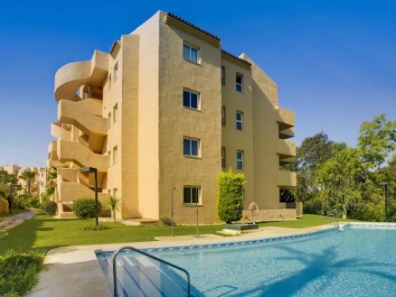 Elviria property: Apartment with 3 bedroom in Elviria, Spain 215686