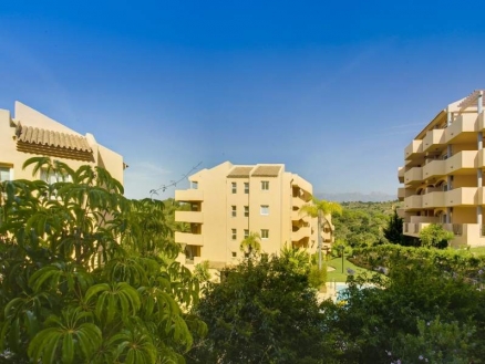 Elviria property: Apartment for sale in Elviria, Malaga 215686