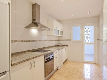 Elviria property: Apartment with 3 bedroom in Elviria 215690