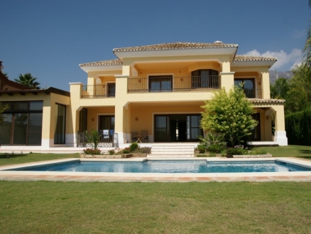 Sierra Blanca property: Villa for sale in Sierra Blanca 215694