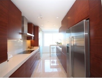 New Golden Mile property: Apartment for sale in New Golden Mile, Malaga 215695