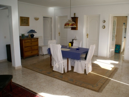 Dona Pepa property: Dona Pepa Villa 215704