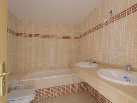 town Apartment 215706