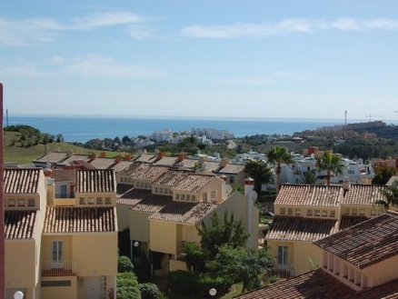 La Duquesa property: Townhome for sale in La Duquesa 215710