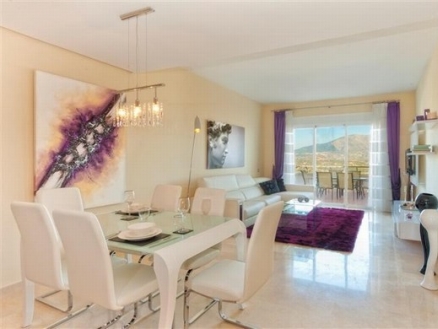 New Golden Mile property: Apartment for sale in New Golden Mile, Spain 215724