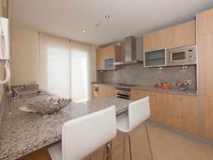 New Golden Mile property: Apartment with 3 bedroom in New Golden Mile, Spain 215724