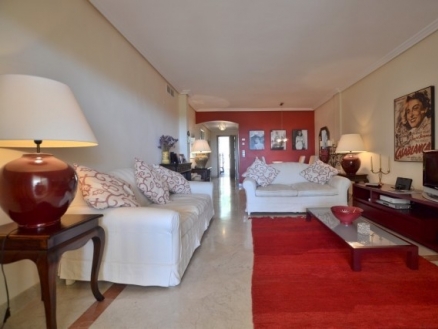 Nueva Andalucia property: Malaga property | 2 bedroom Apartment 215729