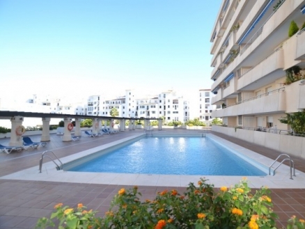 Puerto Banus property: Apartment for sale in Puerto Banus 215730