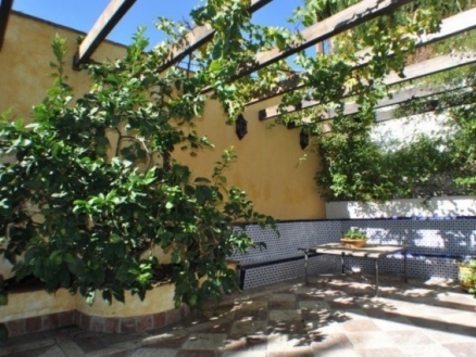 Nueva Andalucia property: Villa with 4 bedroom in Nueva Andalucia, Spain 215733