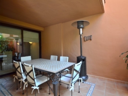 Puerto Banus property: Apartment with 3 bedroom in Puerto Banus 215737