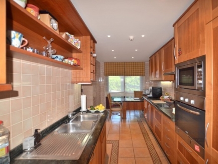 Puerto Banus property: Puerto Banus, Spain | Apartment for sale 215737