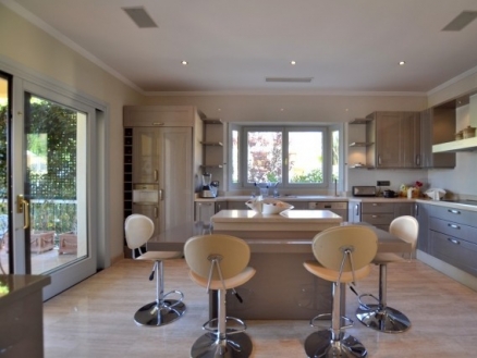 Sierra Blanca property: Villa in Malaga for sale 215749