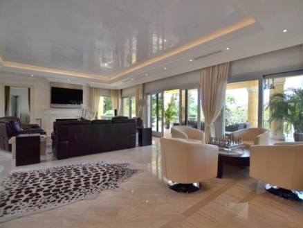 Sierra Blanca property: Malaga property | 7 bedroom Villa 215749