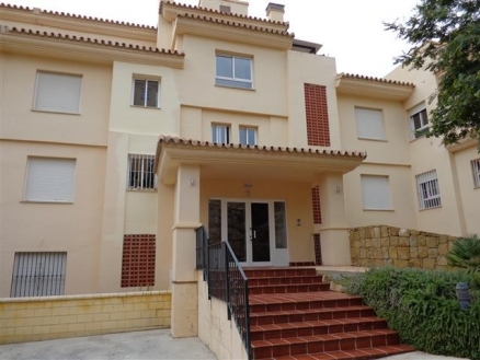 Calahonda property: Apartment for sale in Calahonda, Spain 215754