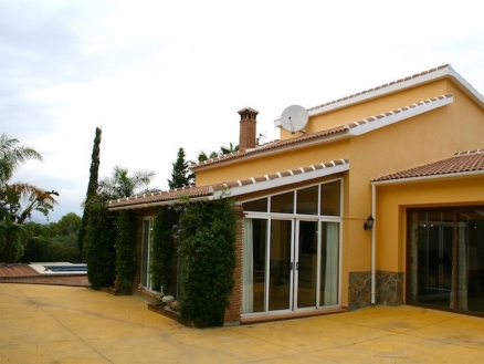 Alhaurin El Grande property: Malaga property | 4 bedroom Villa 215781