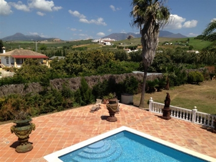San Luis De Sabinillas property: Villa for sale in San Luis De Sabinillas, Malaga 215786
