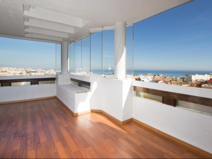 Benalmadena Costa property: Apartment for sale in Benalmadena Costa, Spain 215789