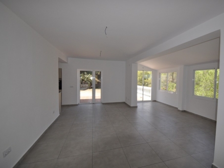 Malaga property | 3 bedroom Villa 215790