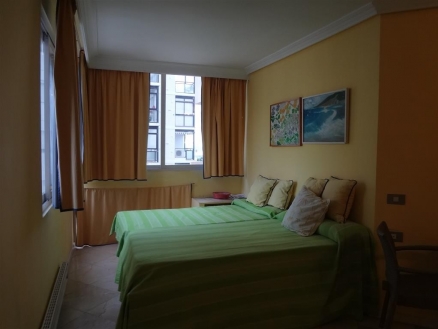 Marbella property: Studio with bedroom in Marbella, Spain 215797