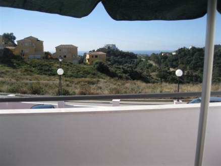 Estepona property: Apartment for sale in Estepona, Spain 215801