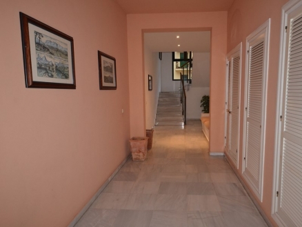 Malaga property: Malaga property | 3 bedroom Apartment 215803