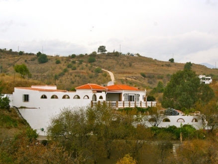 Alhaurin El Grande property: Villa for sale in Alhaurin El Grande 215807
