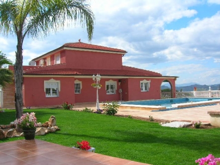 Alhaurin De La Torre property: Villa for sale in Alhaurin De La Torre 215812