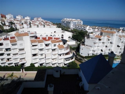 Estepona property: Apartment for sale in Estepona 215813