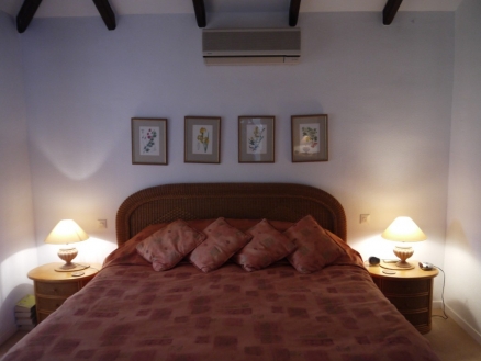 Marbella property: Malaga property | 3 bedroom Villa 215814