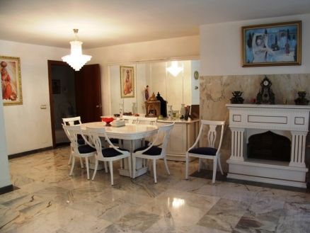 Marbella property: Apartment for sale in Marbella, Malaga 215816