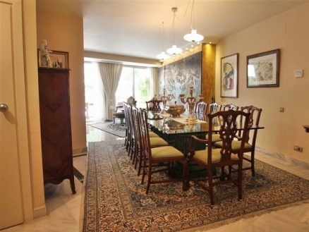 Marbella property: Malaga property | 4 bedroom Apartment 215824