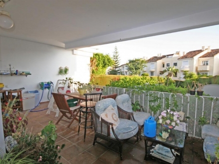 El Paraiso property: Apartment for sale in El Paraiso, Malaga 215835