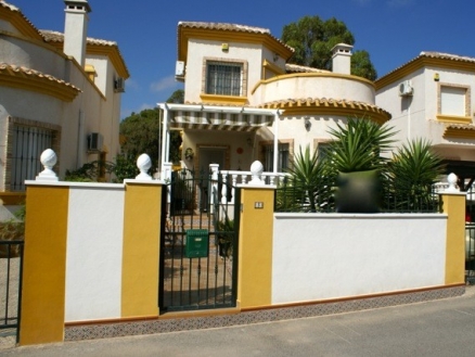 Guardamar Del Segura property: Villa for sale in Guardamar Del Segura 215840