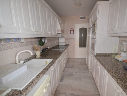 Mijas Costa property: Apartment for sale in Mijas Costa, Malaga 215850