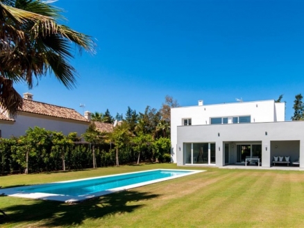 Sotogrande property: Villa for sale in Sotogrande, Spain 215855