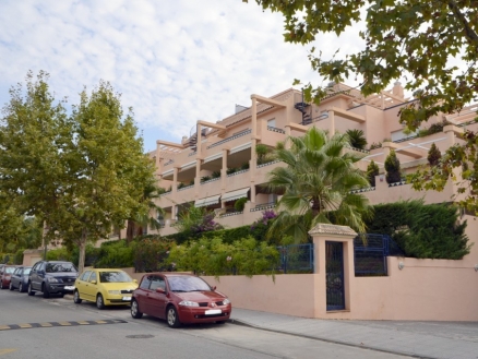 Elviria property: Apartment for sale in Elviria 215865