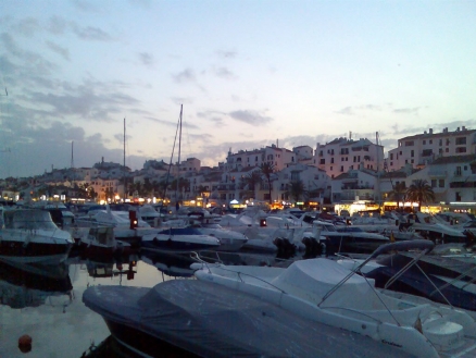 Puerto Banus property: Apartment for sale in Puerto Banus 215869