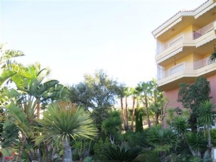 Malaga property | 3 bedroom Apartment 215871