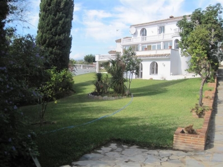 San Pedro de Alcantara property: Villa with 4 bedroom in San Pedro de Alcantara 215878