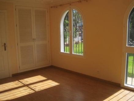San Pedro de Alcantara property: Villa with 4 bedroom in San Pedro de Alcantara, Spain 215878