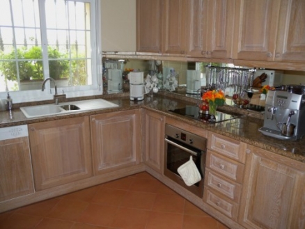 Benahavis property: Malaga property | 2 bedroom Apartment 215884