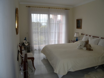 Benahavis property: Malaga Apartment 215884
