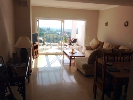 Nueva Andalucia property: Apartment with 3 bedroom in Nueva Andalucia, Spain 215885