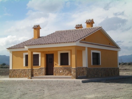Puerto Lumbreras property: Villa for sale in Puerto Lumbreras, Spain 215888